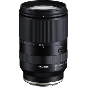 Tamron 28-200mm f/2.8-5.6 Di III RXD fyrir Sony E-mount
