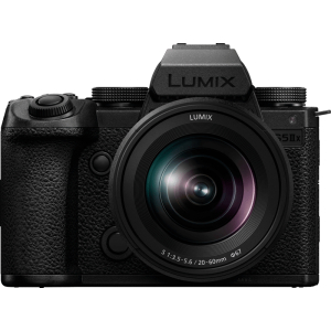 Lumix S5 IIX m/20-60mm linsu